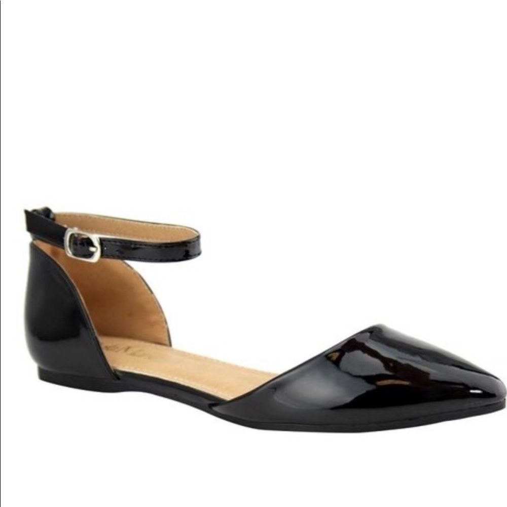 Black cut out flats